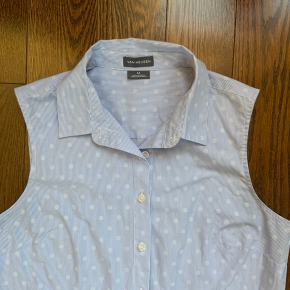 VAN HEUSEN Sleeveless Striped Blouse. Size M. - Picture 2 of 7